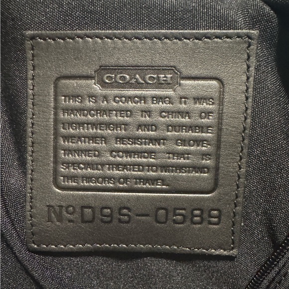 Coach leather garment bag ( MGM GRAND ) - Picture 10 of 10